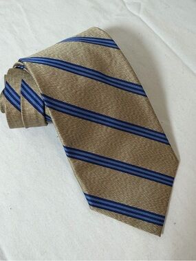Classic Brooks Brothers 100% Silk Tan Tie with Blue Stripes Power Preppy Trad